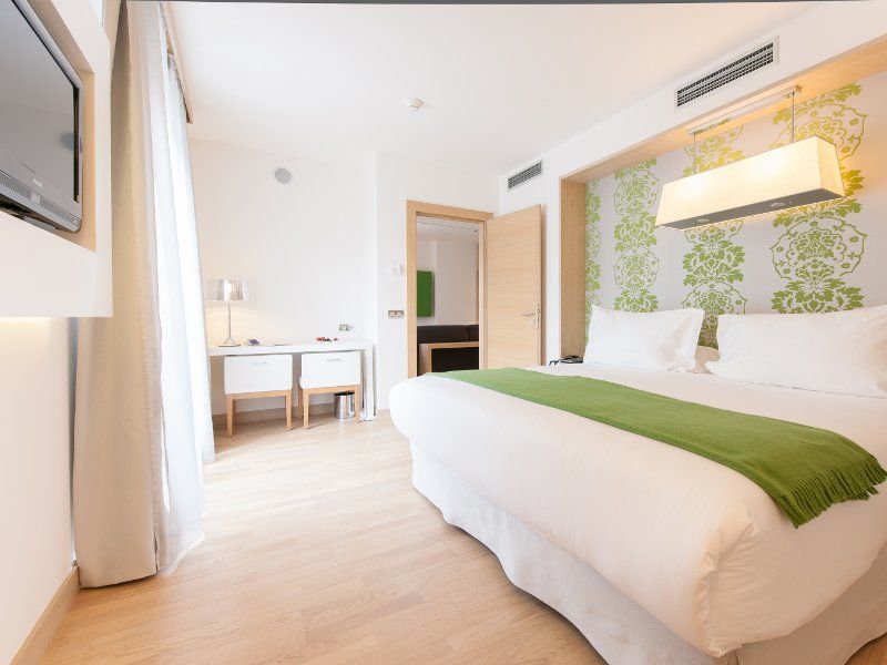 Occidental Praha Five Hotel Exterior foto