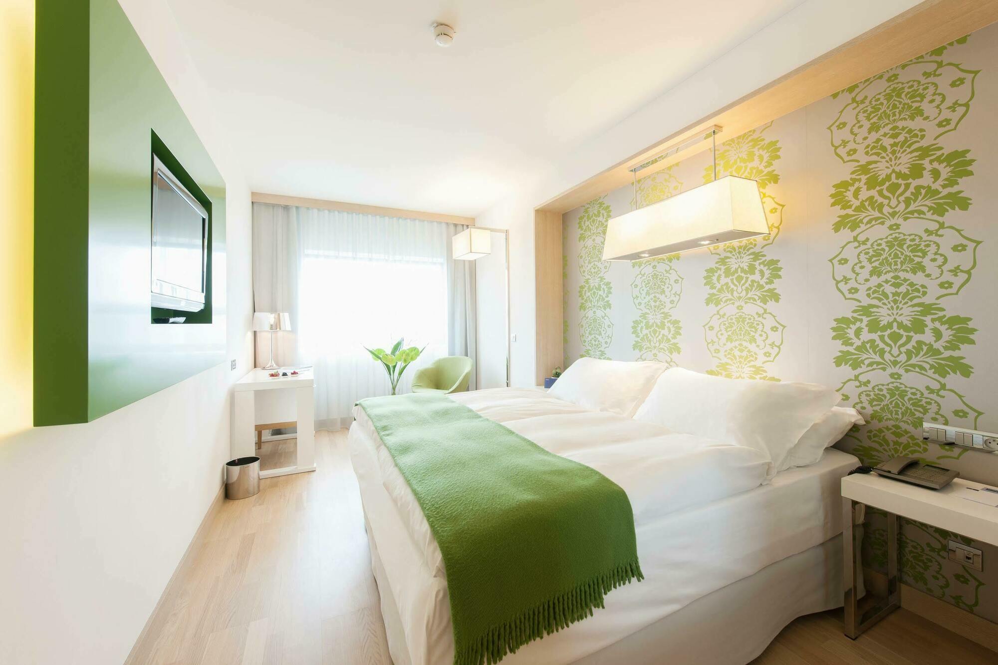 Occidental Praha Five Hotel Cameră foto
